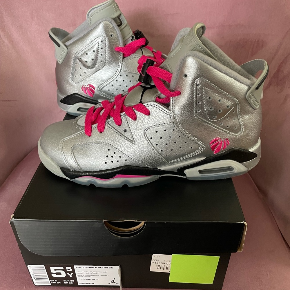 Air Jordan Retro 6
